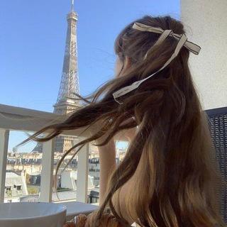 Логотип @motiviz - стремись