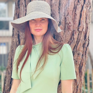 Логотип @movetofrance - Переехала во Францию🇫🇷