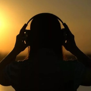 Логотип @movewithmusic - PlayMusic®.🎧