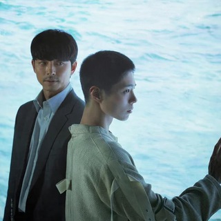 Логотип @moviesav1 - MovieSav