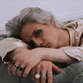 Логотип @mrleobooks - 𝕮𝕺 | Что то на божьем