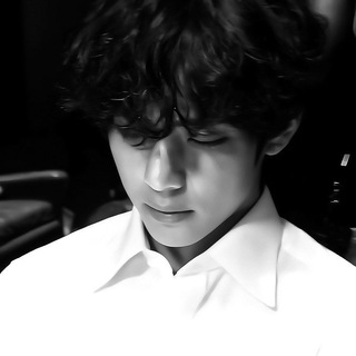 Логотип @mrrelsemm - последний день вéчности. | закрыто.