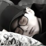 Логотип @mrthakrmn - архив.