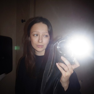 Логотип @mscusctitsa - московская устрица