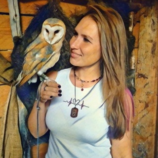 Логотип @mudrozhen - Послушай мудрую женщину