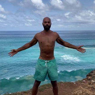 Логотип @mulat_fitbody - Mulat_fit