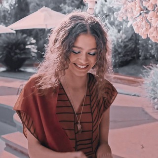 Логотип @multi_serials - 𝐌𝐀𝐑𝐓𝐐𝐍𝐗