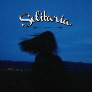 Логотип @mundosolitario - 𝑺𝒐𝒍𝒊𝒕𝒂𝒓𝒊𝒂.🖤