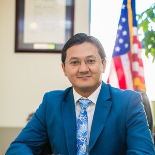 Логотип @muratbekovlaw - Иммиграция в США