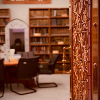 Логотип @musafiring - Musafir.06