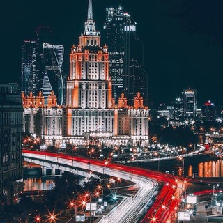 Логотип @muscovites9 - Москва и Москвичи