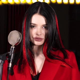 Логотип @music_kristonko - Кавери та авторські🎧