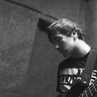 Логотип @musicfromfastfood - музыка из фастфуда