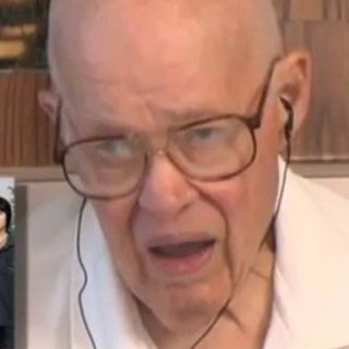 Логотип @musicinanutshell - новая музыка. максимально коротко