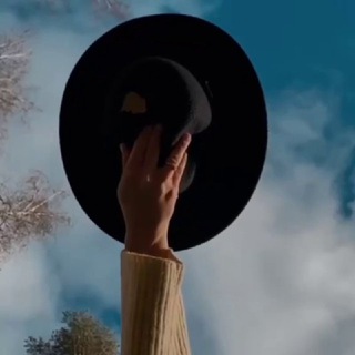 Логотип @musictravelling - Музыка путешествий 🎶