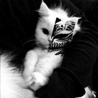 Логотип @musikazz - Твой плейлист | Musicaz 🎵