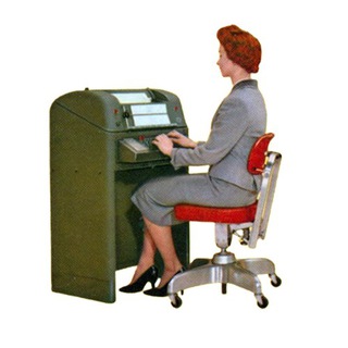 Логотип @musteletype - Музыкальный телетайп