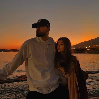 Логотип @muzcarmeets - Muzzcarmeets