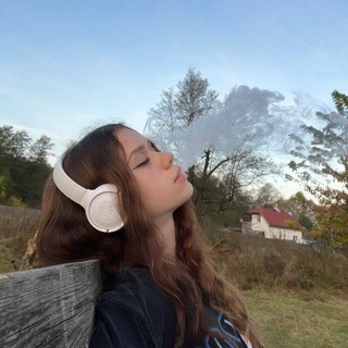 Логотип @my_music_valerian - My_music 🎧