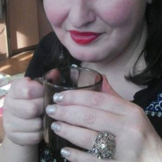 Логотип @mymonarchess - Усы Майтаковой