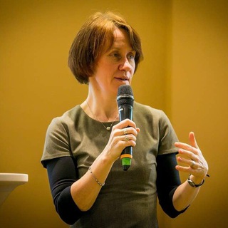 Логотип @mynameishulia - Меня зовут Хулия