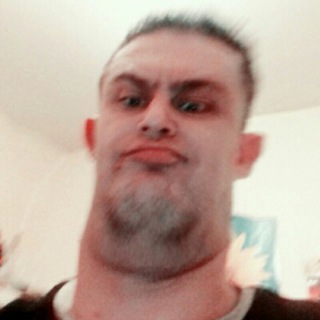 Логотип @mysicnaumy4 - музнегруз