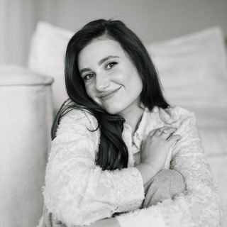 Логотип @mysoulisperfectt - Богатая белая женщина