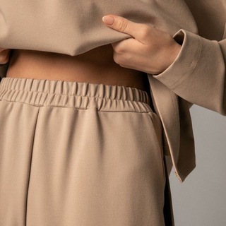 Логотип @mysvit - aesthetics music 🎬