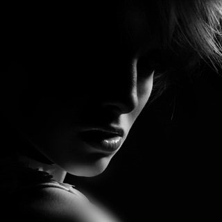 Логотип @myuntoldlife - Моя тайная жизнь