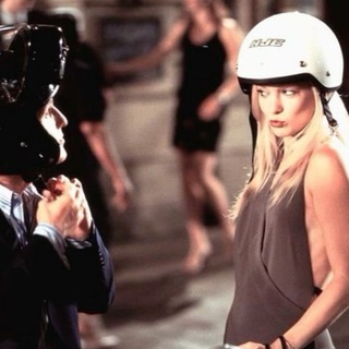 Логотип @myylurve - With love M