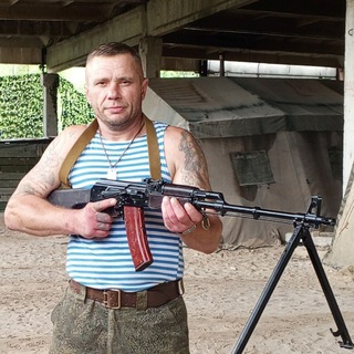 Логотип @myzika_cvo - музыка с фронта