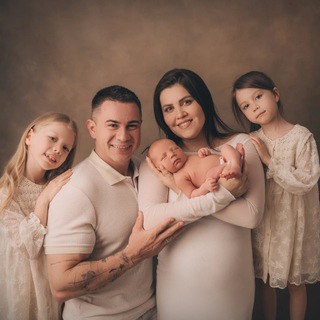 Логотип @nabievrustam92 - Семья Набиевых