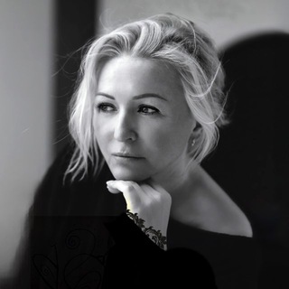 Логотип @nabirochkina_art_club - НАСТЯ НАБИРОЧКИНА АРТ