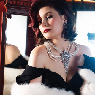 Логотип @nacked_psychology - Голая психология (18+)