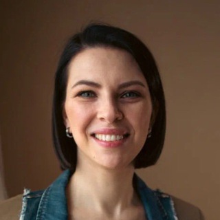 Логотип @nadia_knigology - Надя Котова | Книгология