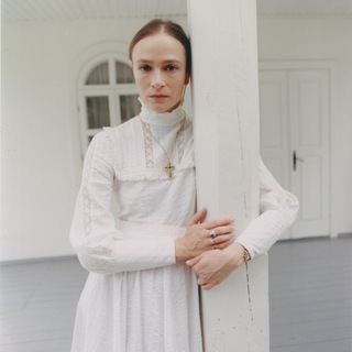 Логотип @nadiiashapoval - Nadiia Shapoval