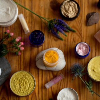 Логотип @nadincosmetik - NadinCosmetik