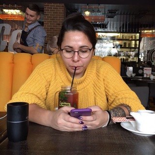 Логотип @nadoelo_kazan - Эльза говорит