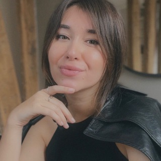 Логотип @nady_fashionfaculty - Надя, подскажи