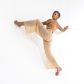 Логотип @nadya_danc - УМНЫЙ ФИТНЕС ДЛЯ ВСЕХ 🧠