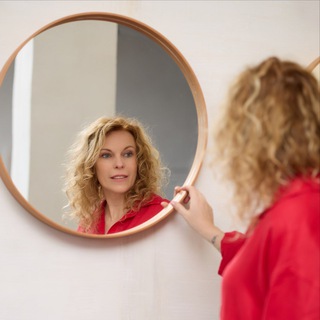 Логотип @nahalovalab - Nahalova.lab