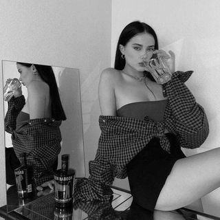 Логотип @nahxuy - нахуй