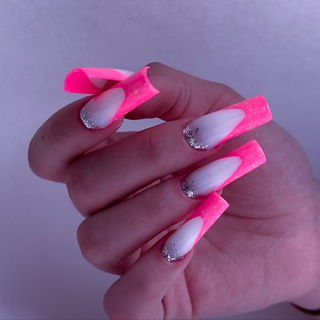 Логотип @nailsfrench - Наращивание ногтей. Москва