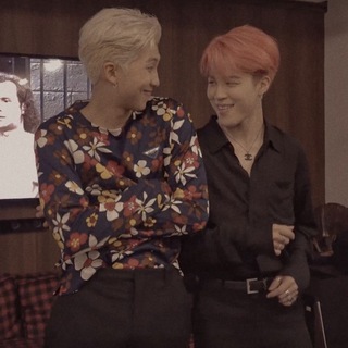 Логотип @nammins - ᴋᴀнᴀᴧ ᴏ нᴀʍʍинᴀх