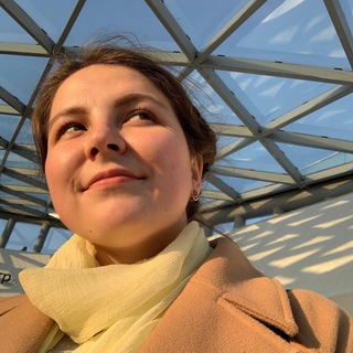 Логотип @namushkee - На мушке 🪰