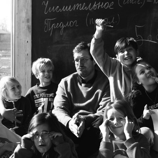 Логотип @napadiy25 - Нападий