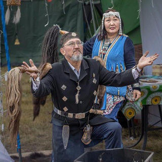 Логотип @nary_pine_wizard - Нари из Волшебной сосны🌲