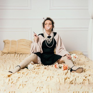 Логотип @nasha_dashaaa - Приют интроверта