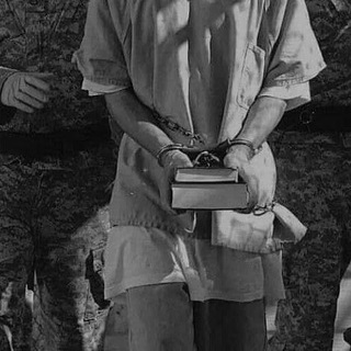 Логотип @nashid1010 - مسافر