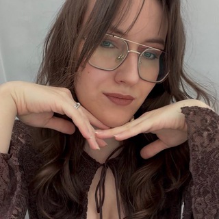 Логотип @nastasia_bydni - В — значит Войнова💁🏻‍♀️